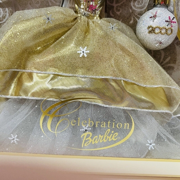 NIB Vintage Celebration Barbie Special 2000 Edition A MUST SEE - Picture 9 of 10